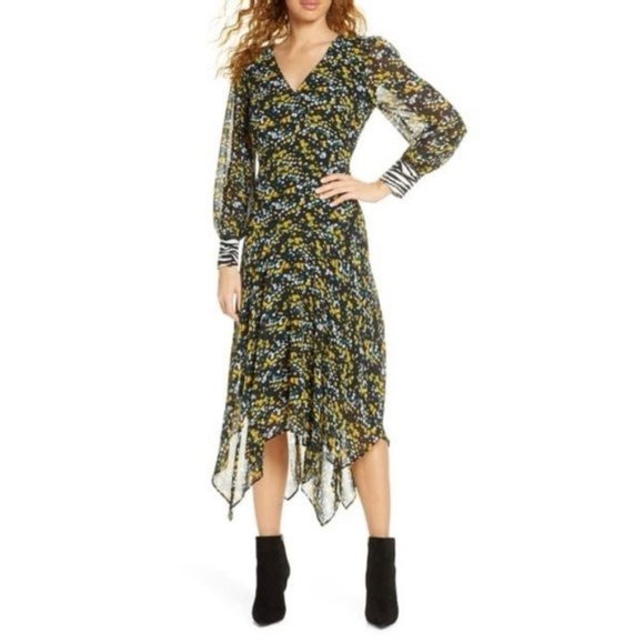 Sam Edelman Dresses & Skirts - Sam Edelman Ditzy  Long Sleeve V-Neck Handkerchief Hem Midi Dress